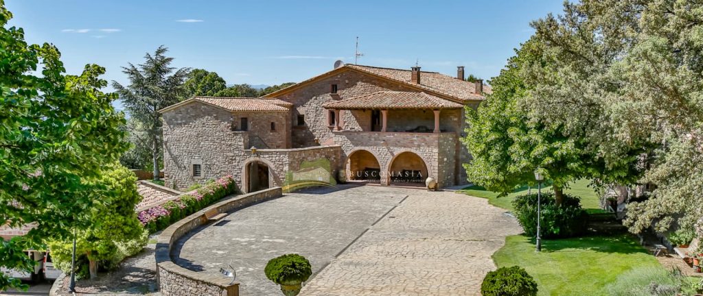 terraza casa rural al montseny