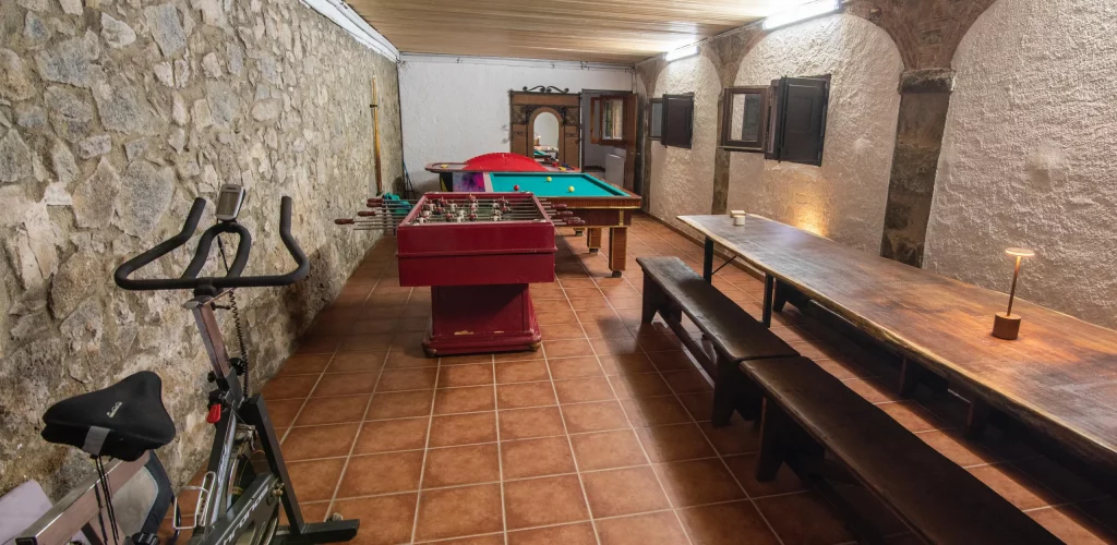 sala de jocs masia can felix